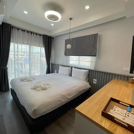 Hotel Acozyposhtel à Bangkok Extérieur photo